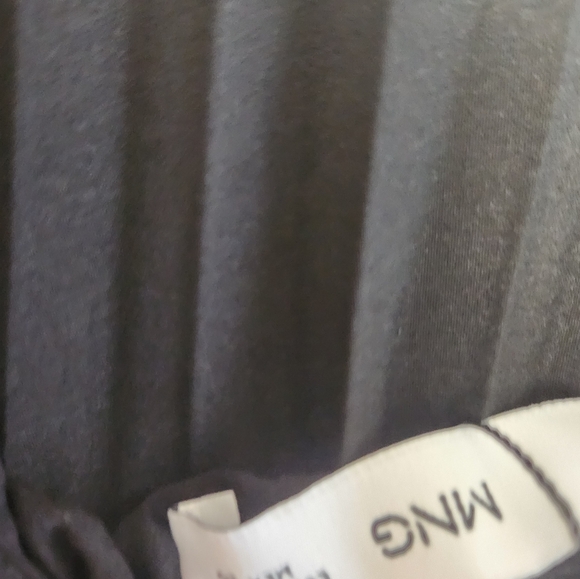 Very gently worn Mango dress - Picture 4 of 4